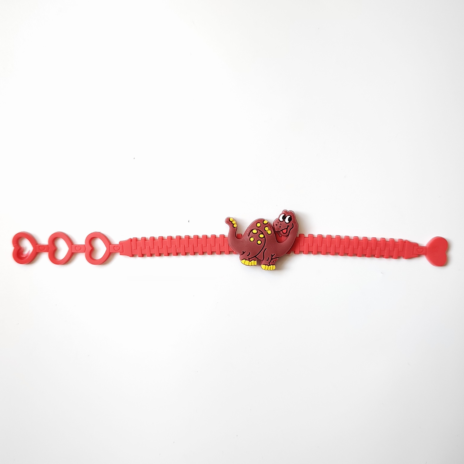 亚马逊跨境三孔桃心pvc手链创意手腕带恐龙手带儿童手环2元小礼品详情6