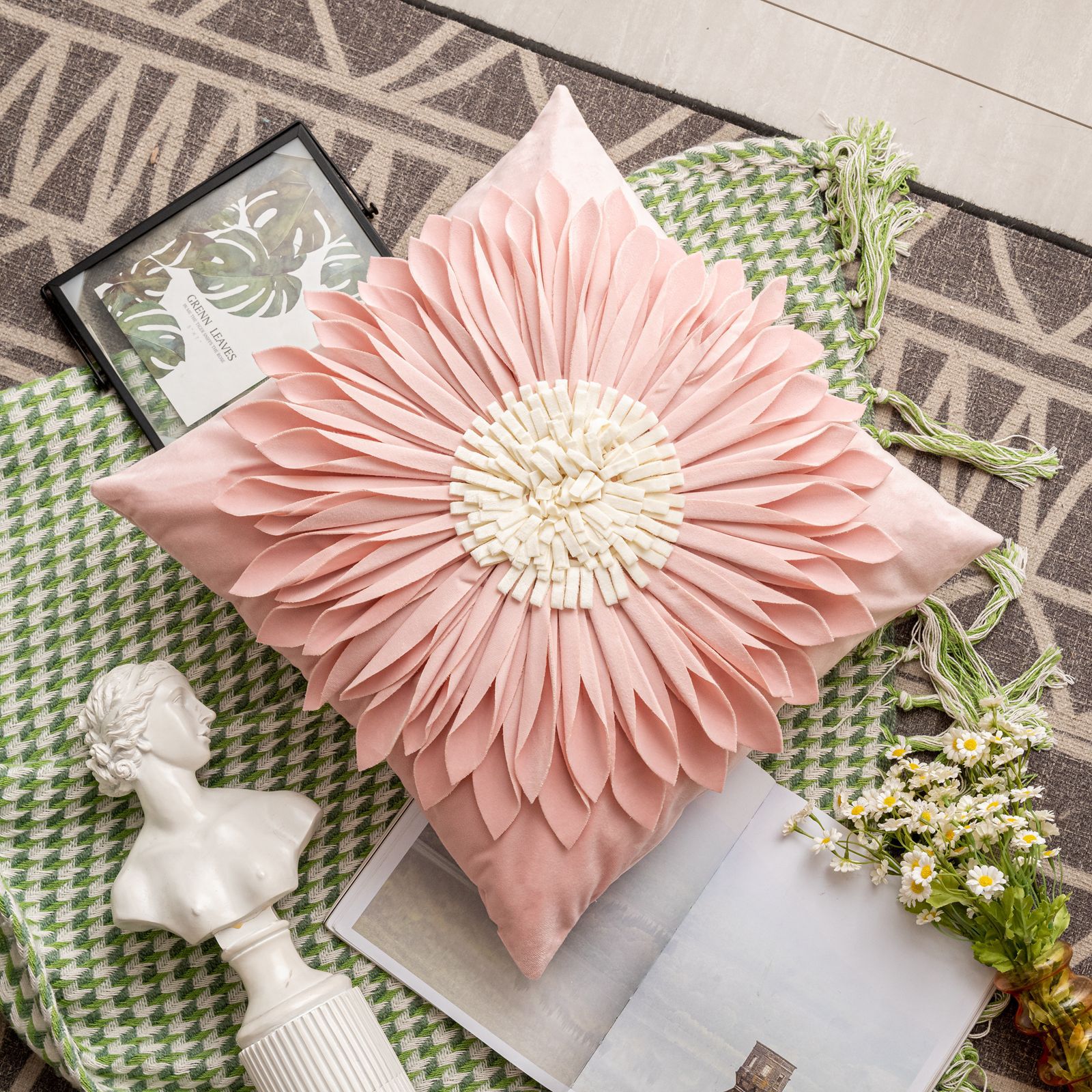 Internet-famous InS-style sun flower pillowcase, small Daisy bedside cushion, office sunflower pillow cover pic 7