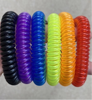 糖果色弹簧绳拉伸弹力绳子卡套挽手挂绳挂钥匙挂书包绑带门禁防丢详情3