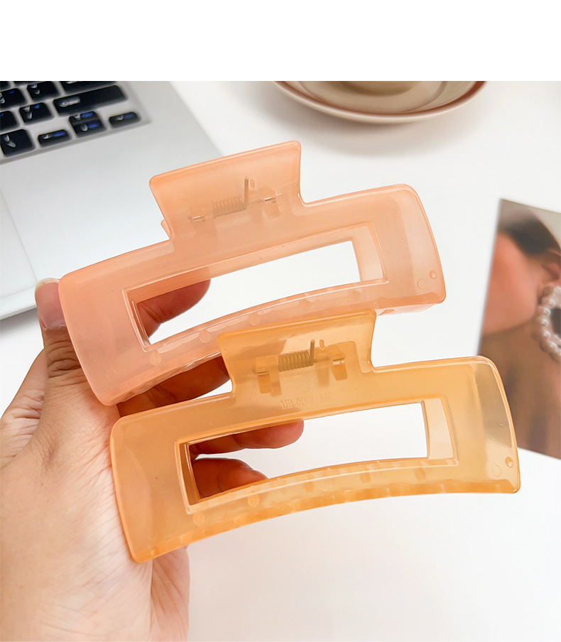 Simple Korean spring and summer candy-colored scratch-off clips, small size, fresh and fashionable ponytail clips, sweet shark clips, hair clips, hair accessories for women pic 12