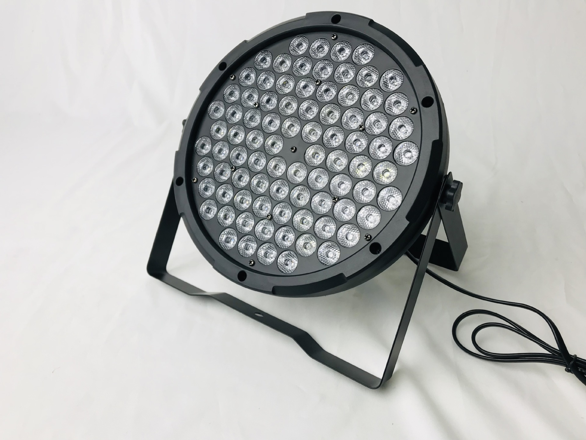 54 pieces of 3W flat par lights for stage use, seven-color full-color intelligent dyeing lights, wedding performance atmosphere lights, voice-controlled wedding seven-color full-color dyeing stage lights, and synchronous strobe lighting equipment pic 17