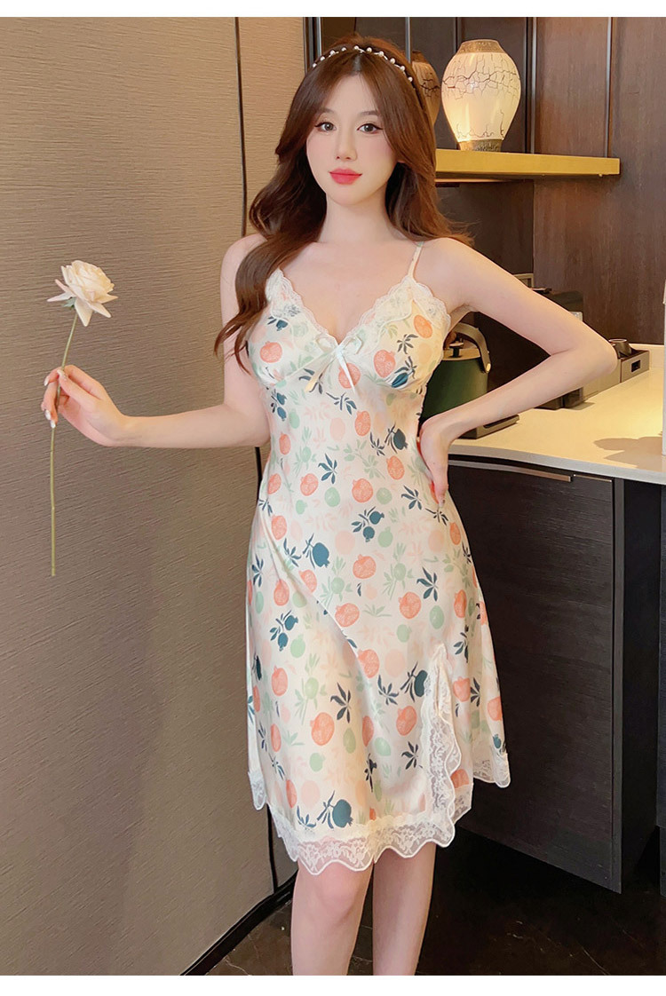 2023新款性感睡裙女士夏季吊带冰雪丝睡衣ins印花纯欲睡衣带胸垫详情14