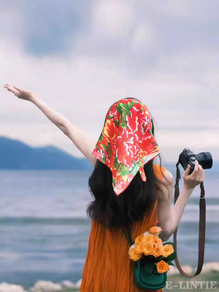 东北大花包头巾女夏秋季西藏川西旅游穿搭田园风装饰三角丝巾发带详情7