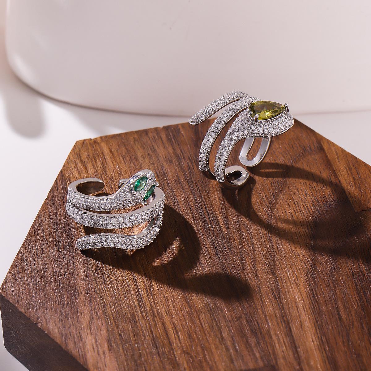 新款蛇形戒指多层灵蛇指环微镶锆石满钻开口可调节食指戒女宝石详情4