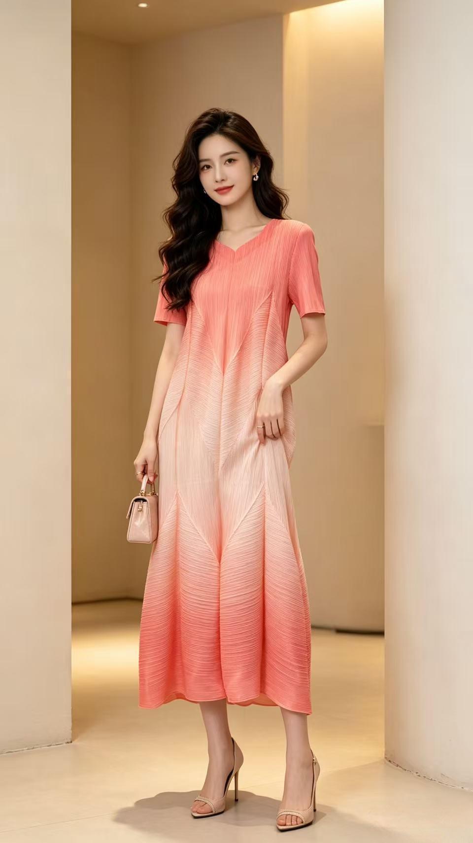 三宅专柜冷淡风女装高级感连衣裙设计感褶皱廓形短袖蛋糕公主裙子详情6
