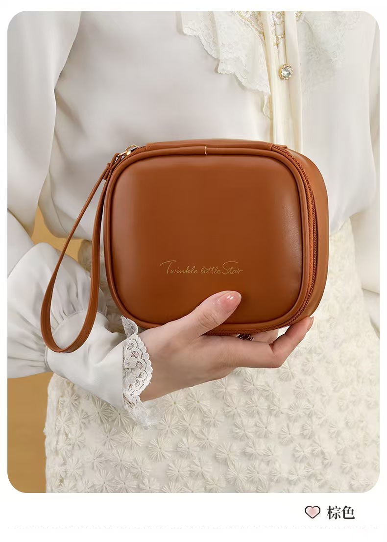 New PU mini portable sanitary napkin storage bag, waterproof hand-held multi-functional cream lipstick makeup bag pic 7