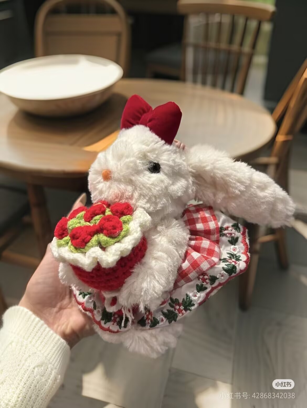 Cute ear-hanging rabbit dolls, plush figurines, rabbit keychains, bags, pendants, decorations, cartoon gifts with high appearance standards pic 4