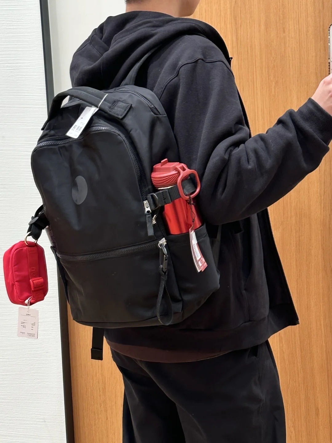 lulu unisex backpack, fashionable nylon backpack, large-capacity student schoolbag, outdoor travel and leisure bag pic 12