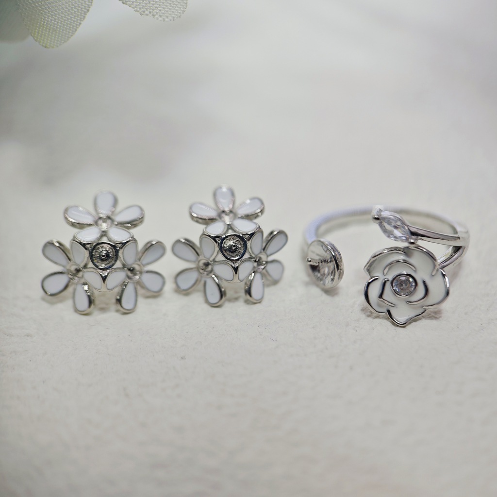 DIY pearl set accessories, oil-dripping flower earrings, pendant, ring accessories, niche design jewelry set for women pic 4