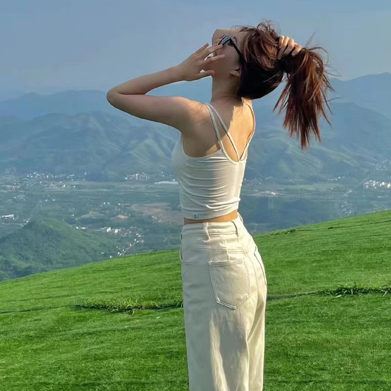 赵露思同款白色吊带背心女夏季薄款外穿内搭带胸垫一体式打底上衣详情14