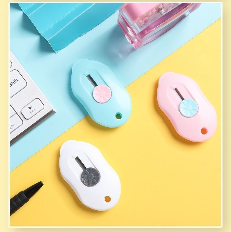 迷你随身小号美工刀拆快递小刀子裁纸刀壁纸刀手工刀学生用便携式详情9