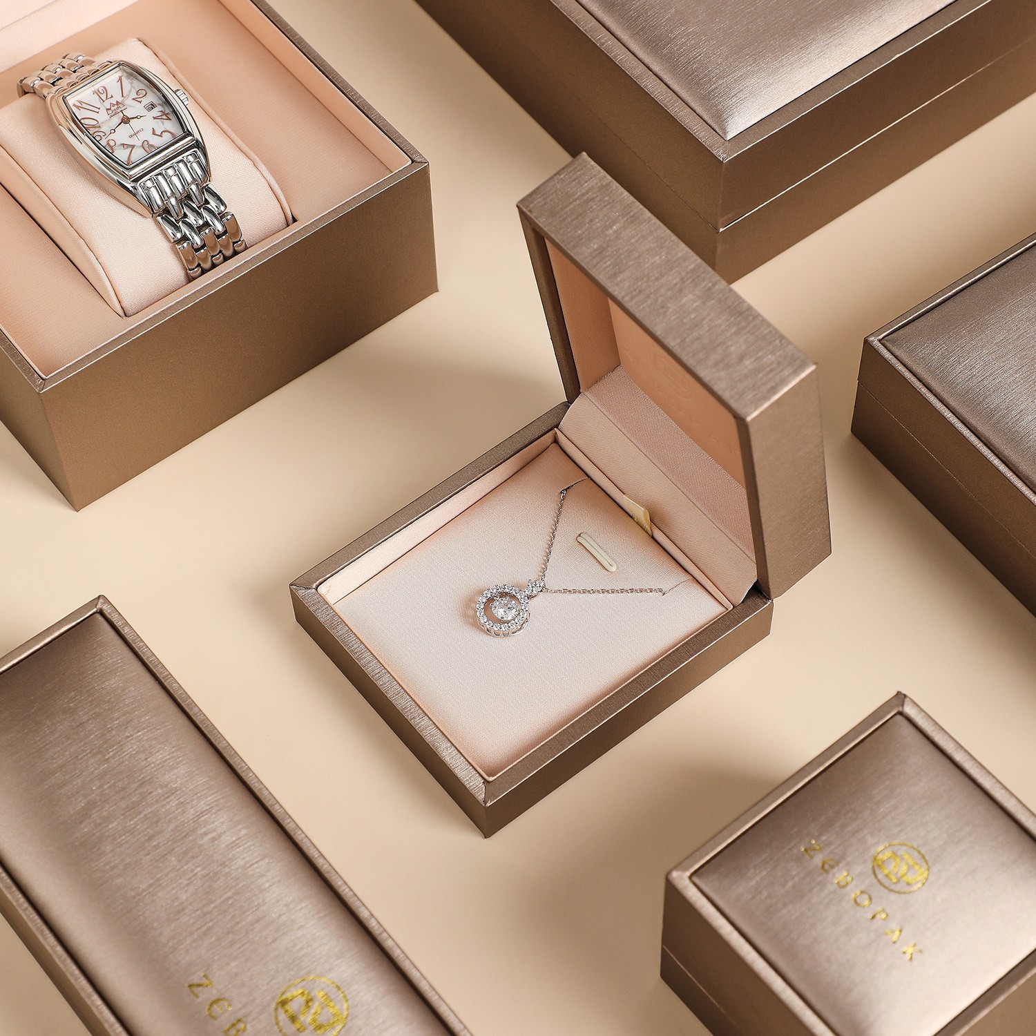 高端拉丝PU皮首饰盒戒指盒手镯礼盒项链吊坠饰品包装盒珠宝首饰盒详情3