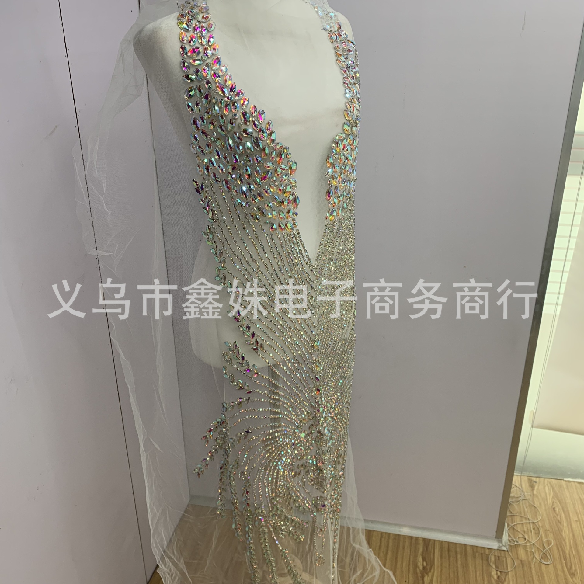 Red large-sized, super-heavy, luxurious large diamond, hand-stitched beads, luxury wedding dress and evening gown, glass rhinestone cut pieces, clothing accessories pic 6