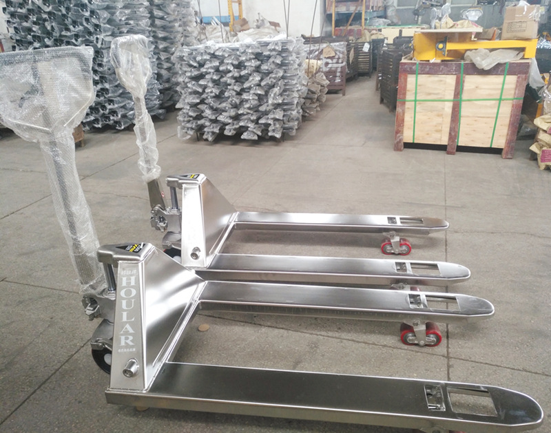 szhoular factory has 2-ton / 2.5-ton galvanized manual forklifts, hydraulic transporters, hydraulic loaders and ground cattle in stock pic 45