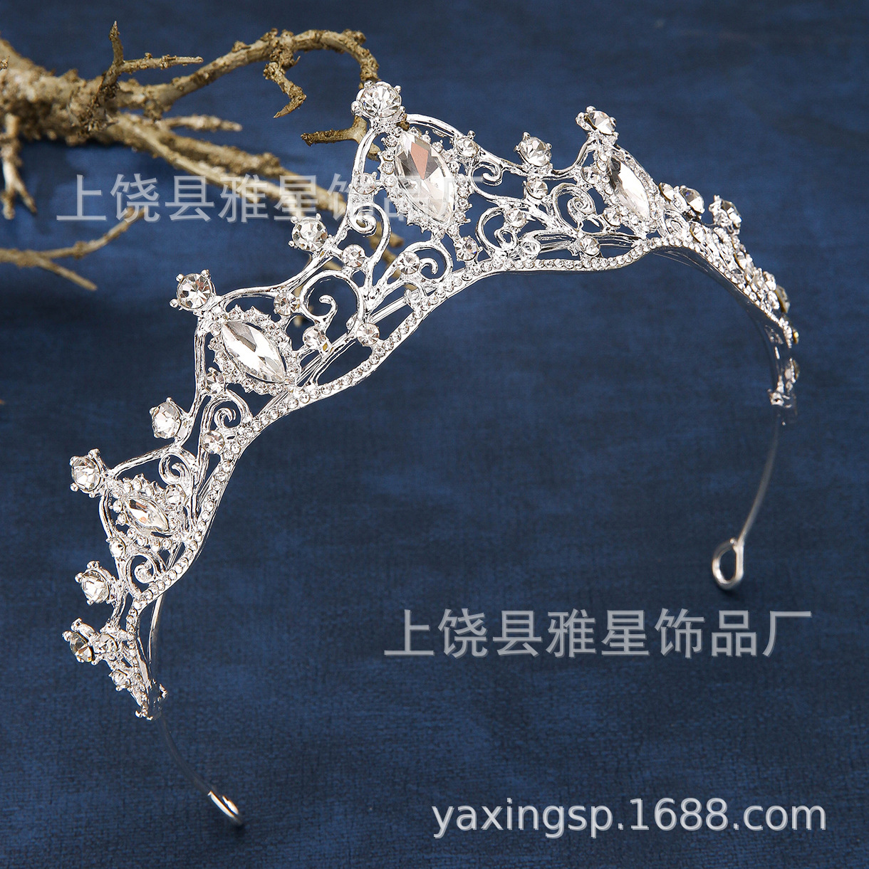 新款钻石银金色公主头饰大气婚纱礼服超闪水晶奢华女神新娘婚礼皇详情4