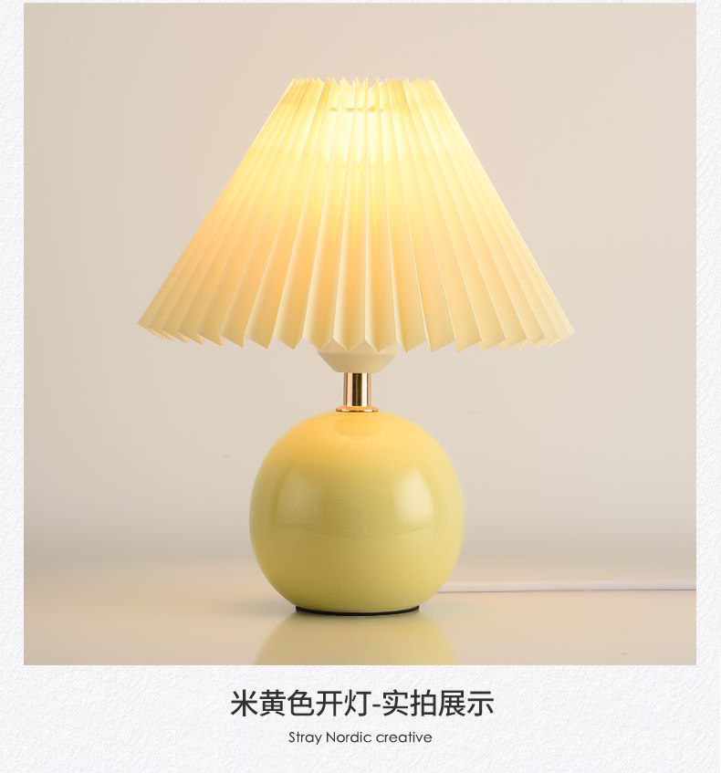 Creative pleated girl bedroom night light, Nordic Instagram-themed ceramic decorative bedside lamp pic 20