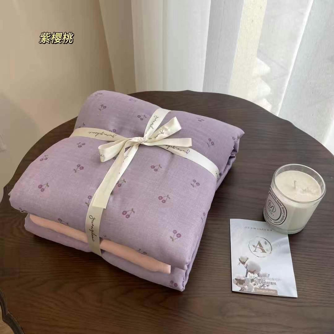 A set of three or four pieces with fresh small floral print double-layer yarn, pure cotton soft naked sleeping quilt cover and cartoon bedding pic 34