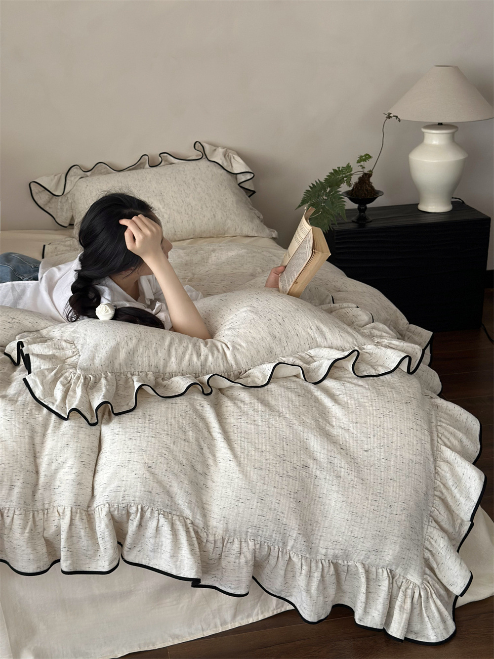 French-style high-grade dyed all-cotton double-layer yarn four-piece set, pure cotton black fringed lace duvet cover, princess-style naked sleeping bed sheet pic 12