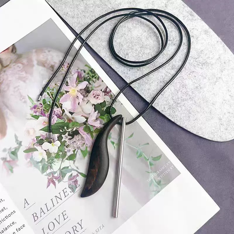 吴昕同款檀木金属吊坠项链小众设计时尚复古长款不规则百搭毛衣链详情5