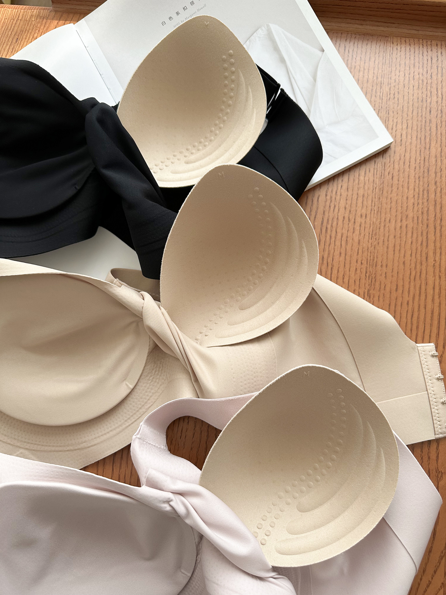 Full-cup latex bra for women, thin cup side-folding and adjustable bra, with a large bust that looks smaller, lifting and anti-sagging pic 67