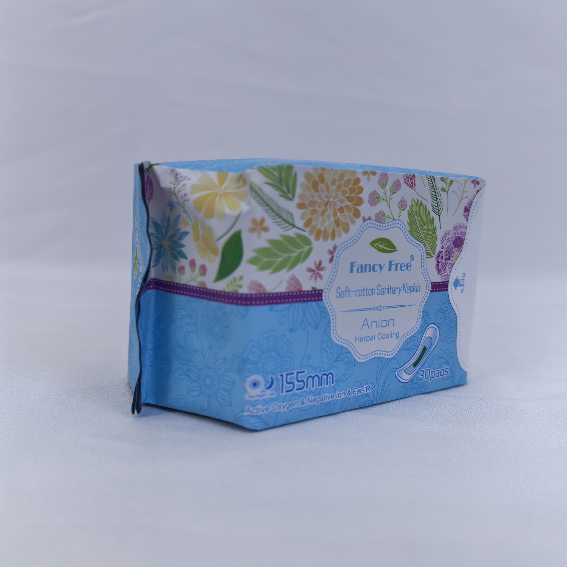 外贸棉柔卫生巾 丝薄柔滑透气姨妈巾 155mm超薄护垫量少卫生巾详情6