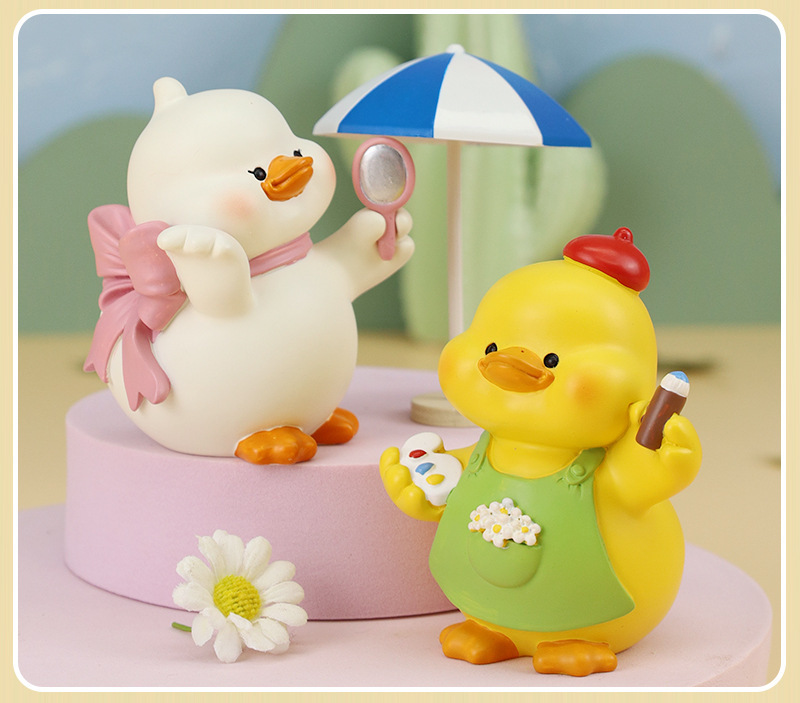 momo鸭盲盒公仔创意潮玩网红可爱卡通小鸭树脂桌面小摆件生日礼物详情11