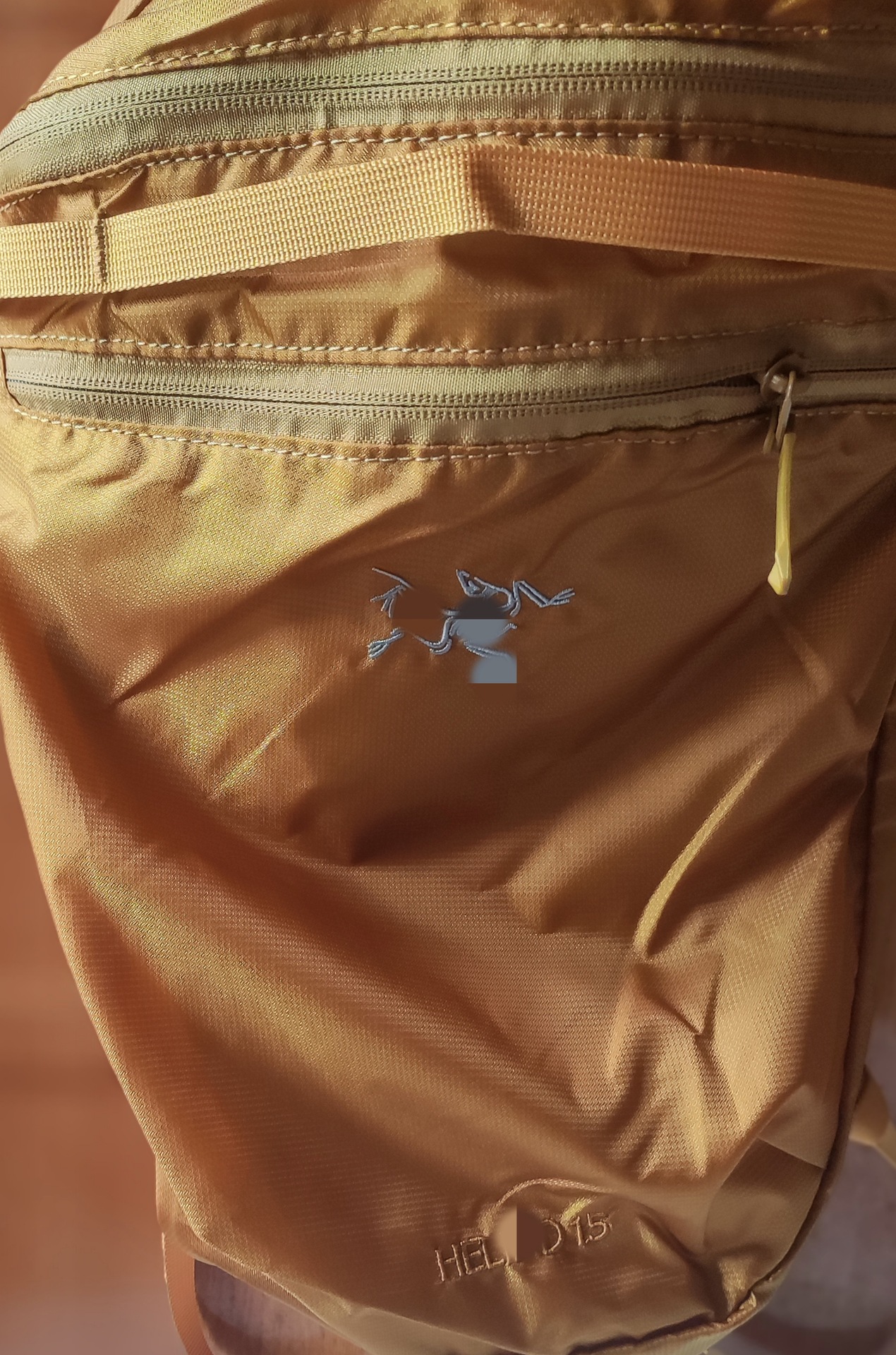 The chicken skeleton backpack heliad15L is a lightweight outdoor hiking backpack for both men and women, and a portable waterproof bag for casual hiking pic 15