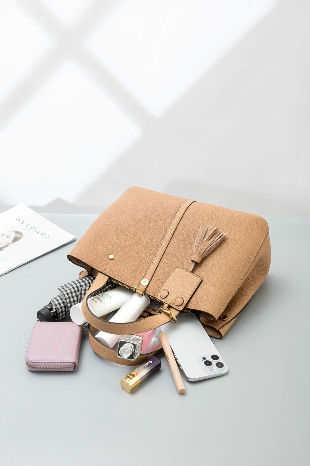 真皮手提包女头层牛皮托特包大容量水桶包真皮女士包包单肩斜挎包详情70