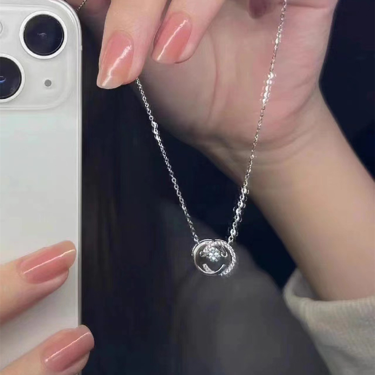S925纯银项链女款 灵动双C设计 闪钻吊坠 轻奢小众气质 高级感情人节礼物 专送女友吊坠详情5