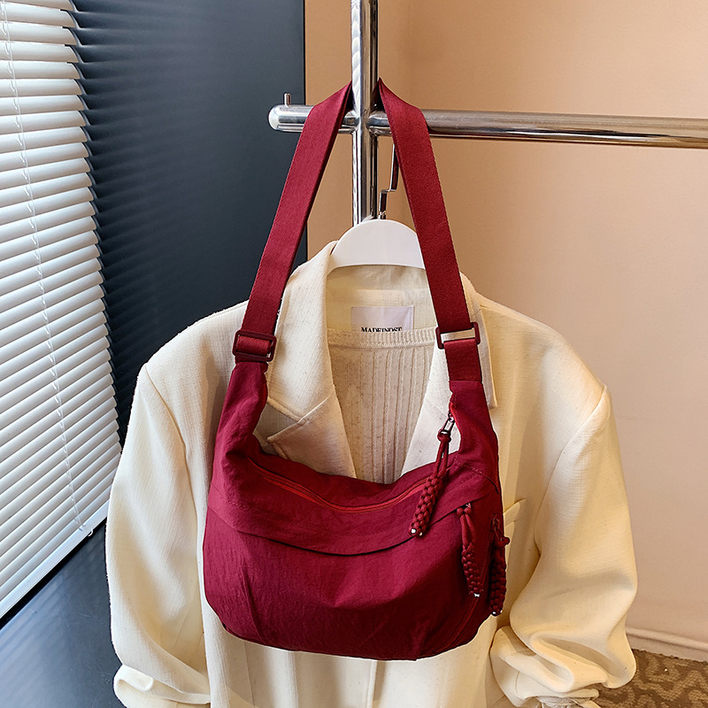 Japanese minimalist large-capacity crossbody bag for girls, 2024 new style student small crossbody bag, single-shoulder fabric bag, versatile dumpling bag for girls pic 35