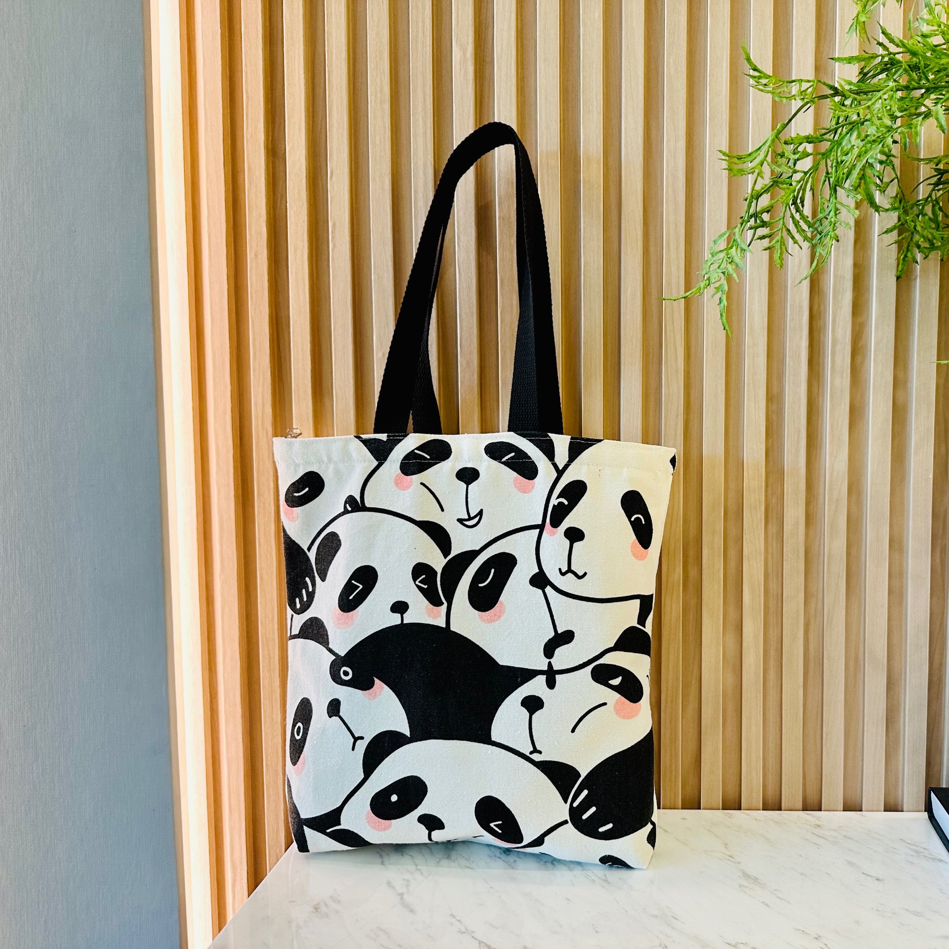 Cute panda hand-held canvas bag, simple and versatile, artistic Instagram single-shoulder bag, shopping and travel bag for female students and mothers pic 7