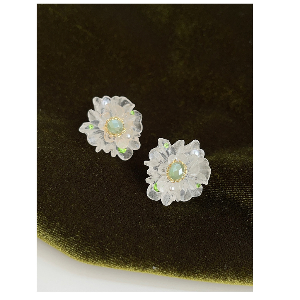 Forest-style super fairy handcrafted works ~ Three-dimensional sweet ice flower temperament silver needle stud earrings factory flower new style earrings for women pic 4