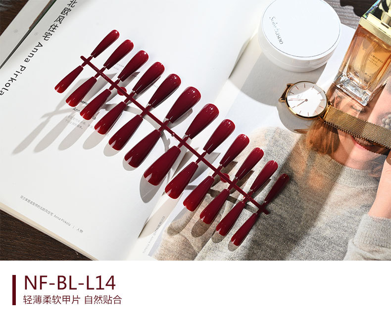 The long ballet nail with solid color and glossy oil from Europe and America, the mid-length trapezoidal nail art piece, and the false nails are exquisite and simple pic 14