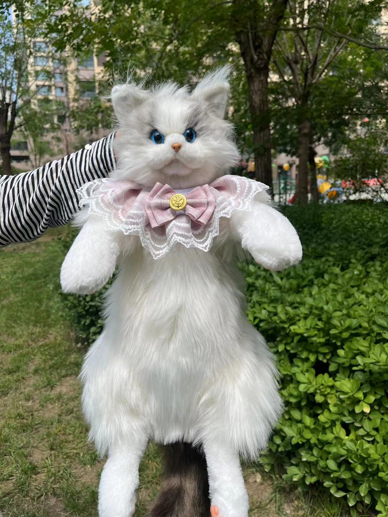 可爱萌趣仿真布偶猫宝宝玩偶双肩包三花猫毛绒包单肩女孩斜挎背包详情3