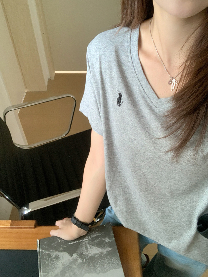 GAGD Korean-style V-neck embroidered short-sleeved T-shirt for women, a cool summer snowflake cotton loose casual top T-shirt pic 11