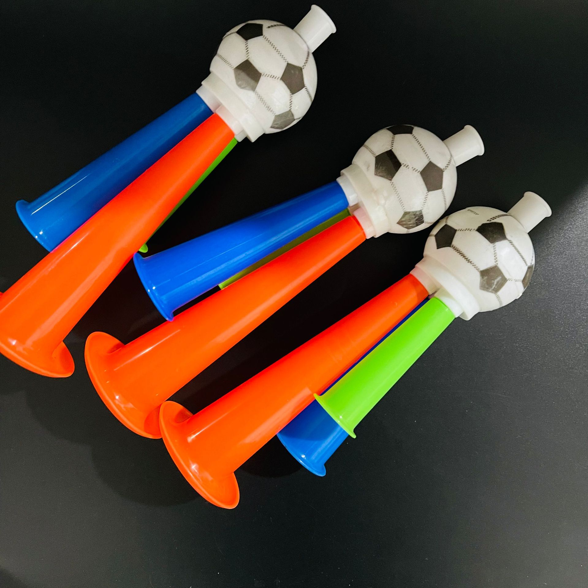 【 Zone 3-7 】2008-2 medium-sized speaker 480 yuan per piece, football cheering toy, football speaker, concert speaker, fan speaker, sports meeting speaker, 1 yuan or 2 yuan wholesale pic 5