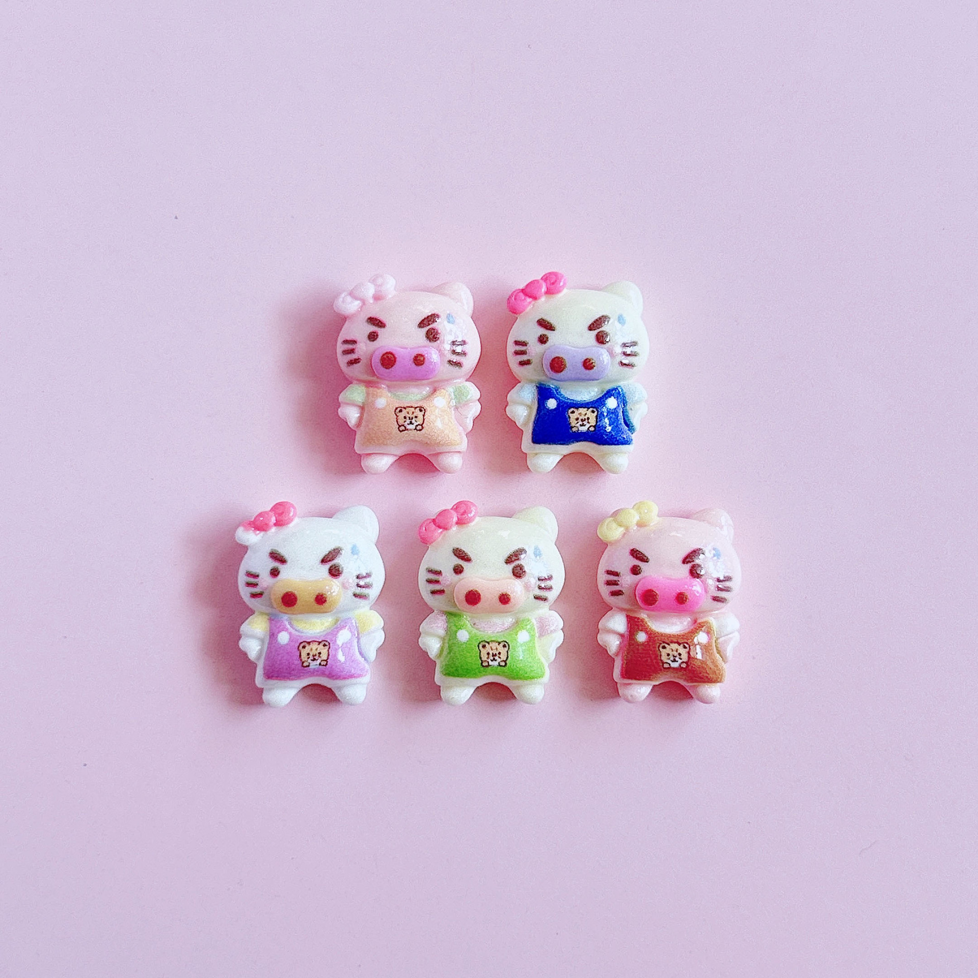 Cute and chubby little pig accessories, diy resin jewelry, hair clips, hair bands, key pendants, shoe buckles and accessories pic 15
