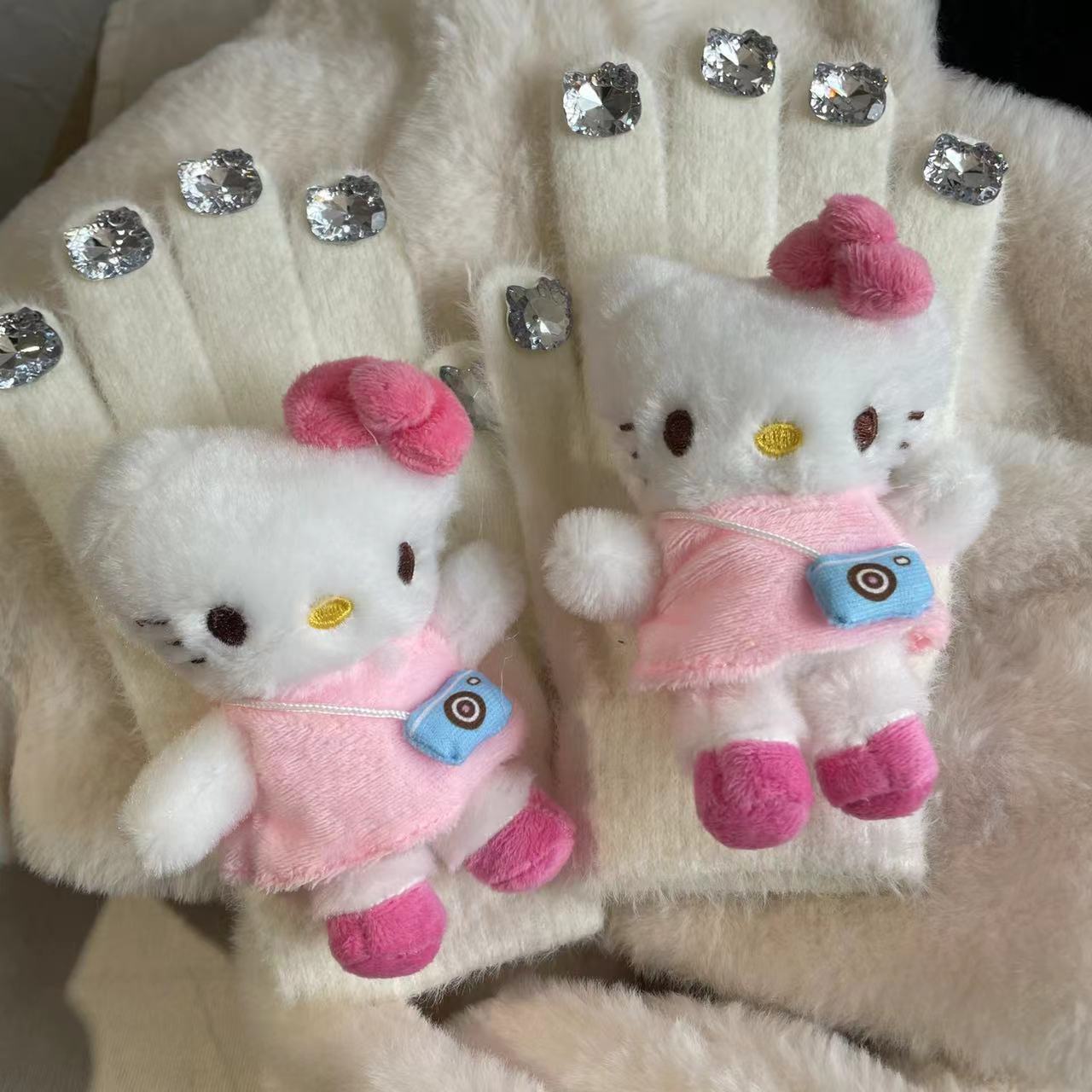 HelloKitty water diamond cute plush gloves for autumn and winter, Kitty Cat doll, warm knitted five-fingered gloves for girls pic 18
