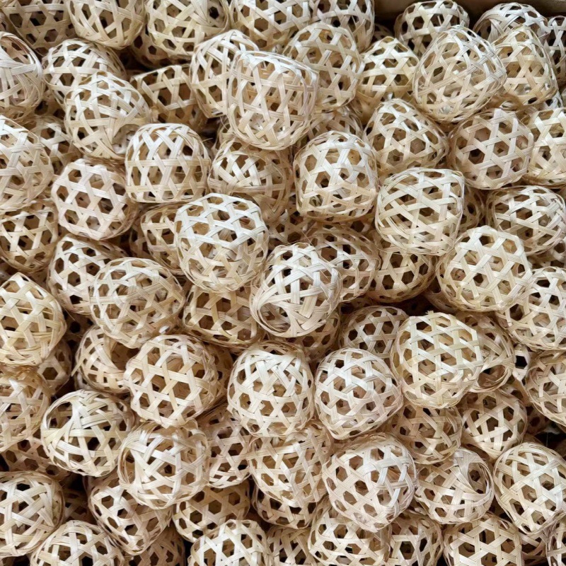 潮汕网红竹编灯笼鸡仔笼5*7长条笼绣球龙舟小船节日灯笼装饰批发详情2