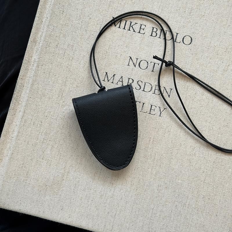 长款皮质抽拉钥匙包穿搭挂件挂脖皮牌项链挂眼镜钥匙扣小众配饰潮详情5