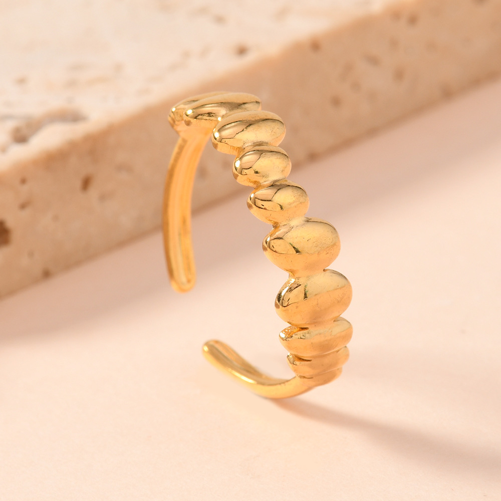 跨境时尚设计感朋克风饰品 个性不锈钢油压獠牙 牙齿钛钢开口戒指详情6