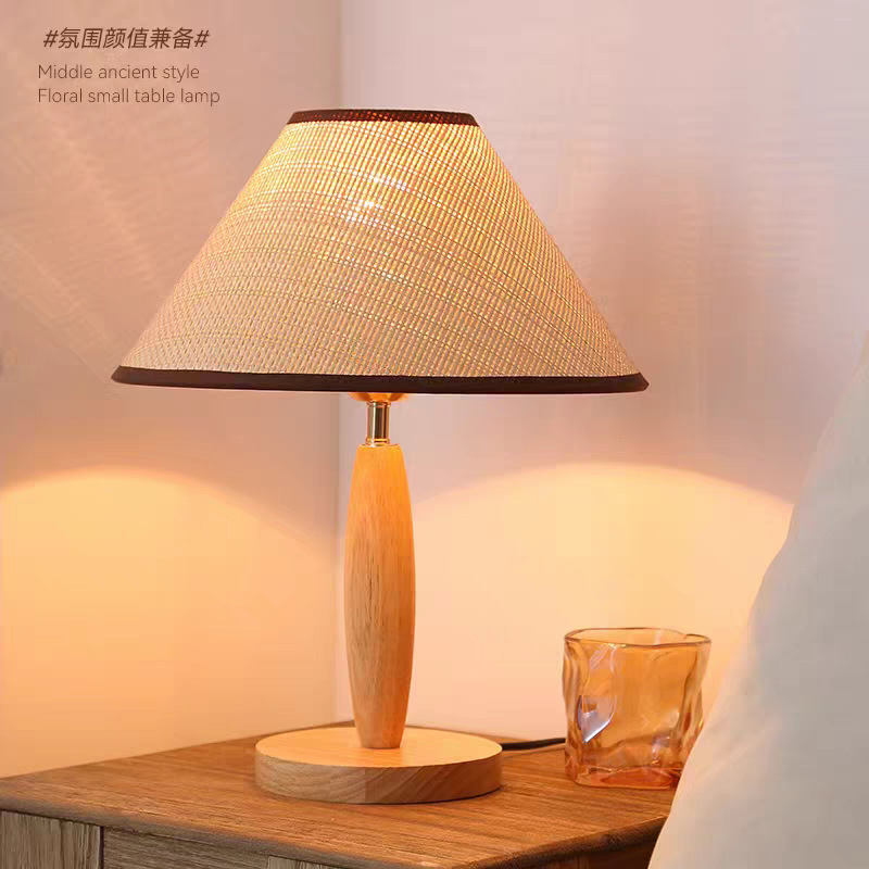 Wedding table lamp, bedside lamp, perpetual lamp, vintage solid wood wedding gift, retro atmosphere, hotel and homestay bedroom table lamp pic 4