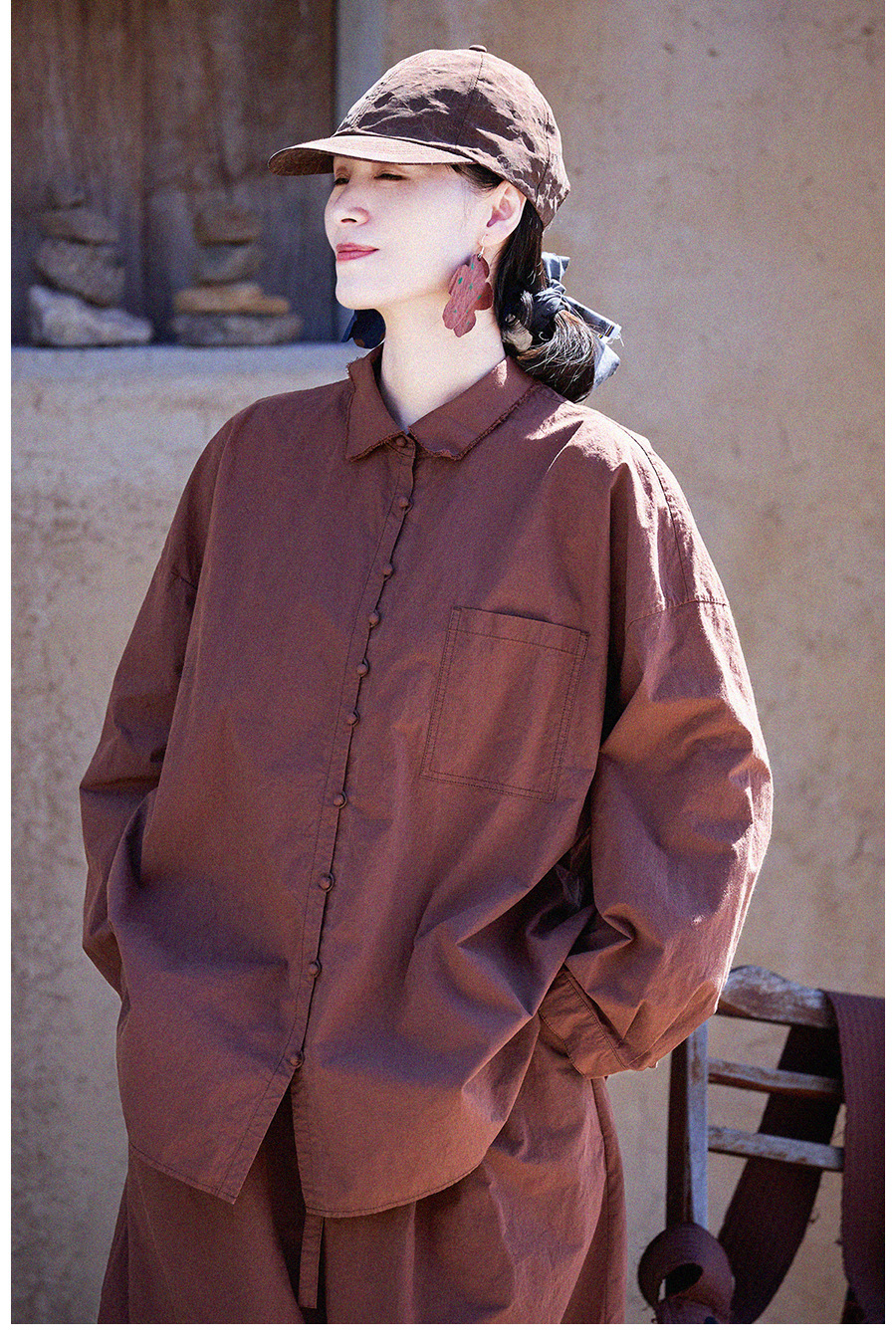 New autumn and winter style, artistic and retro original hazelnut red-brown cotton casual top, high-density, slightly elastic loose shirt for women pic 20