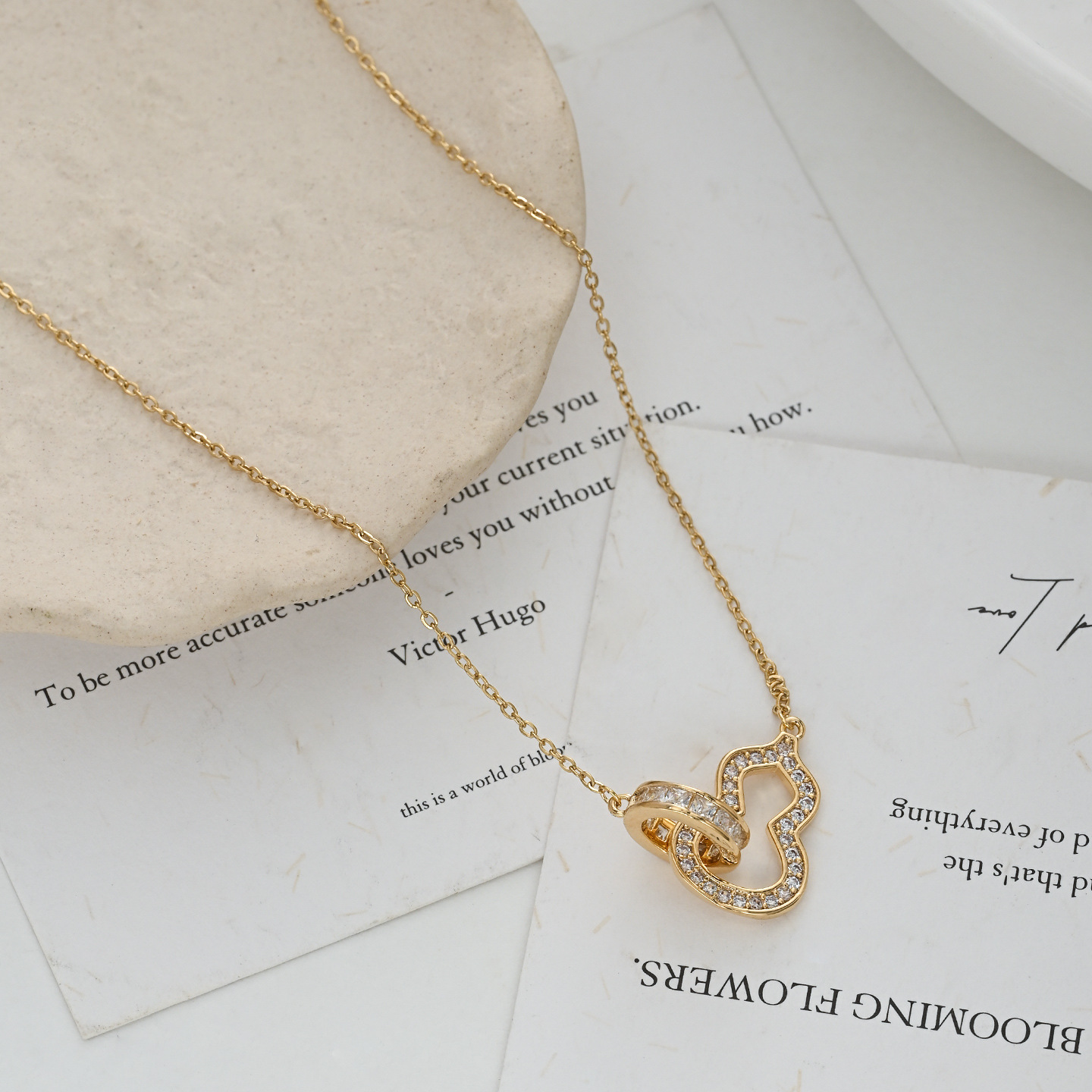 真金电镀微镶锆气质锁骨链女小众设计感新中式风葫芦项链精致颈链详情6