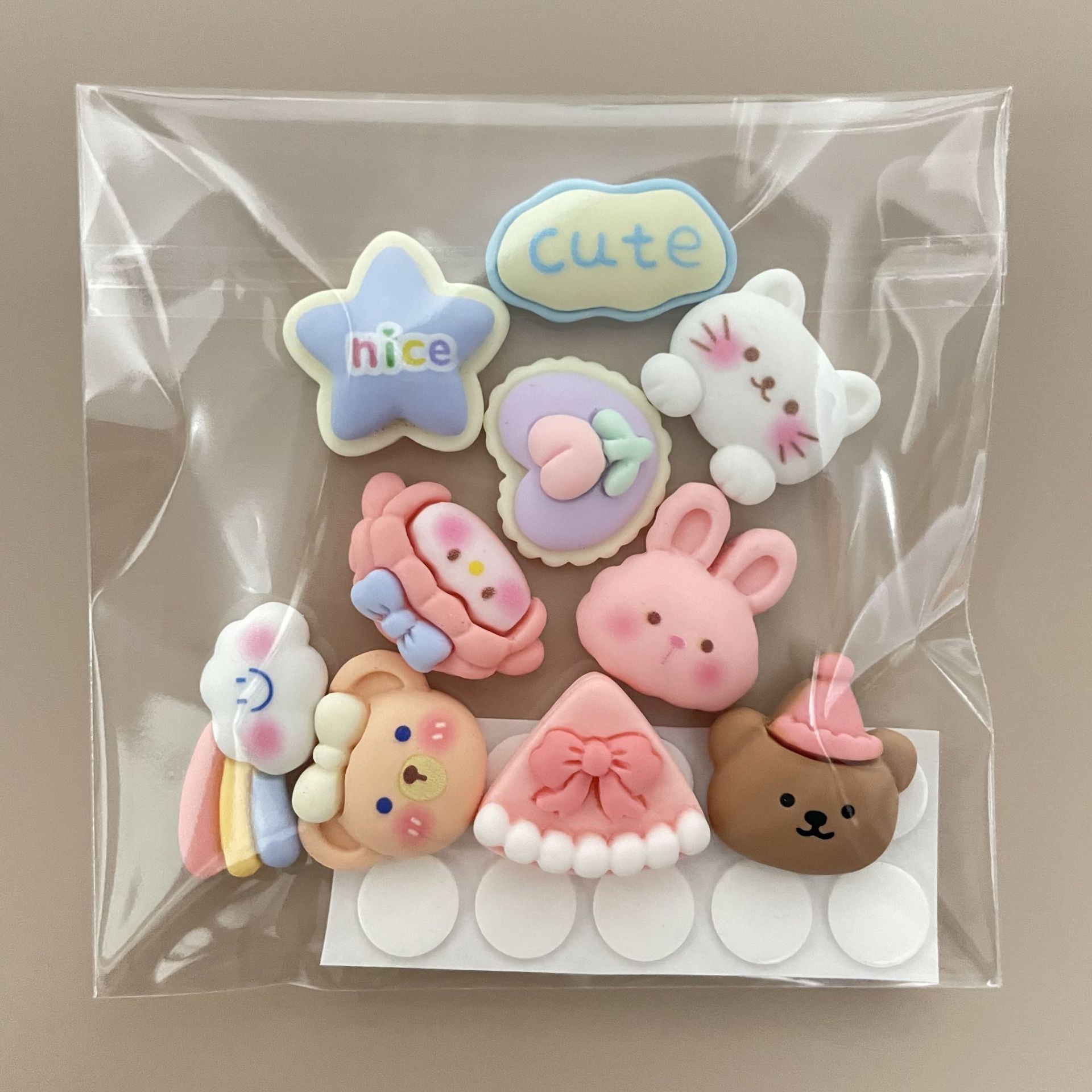 可爱卡通奶油胶树脂配件饰品配件发夹diy配件 咕卡配件创意贴片详情5