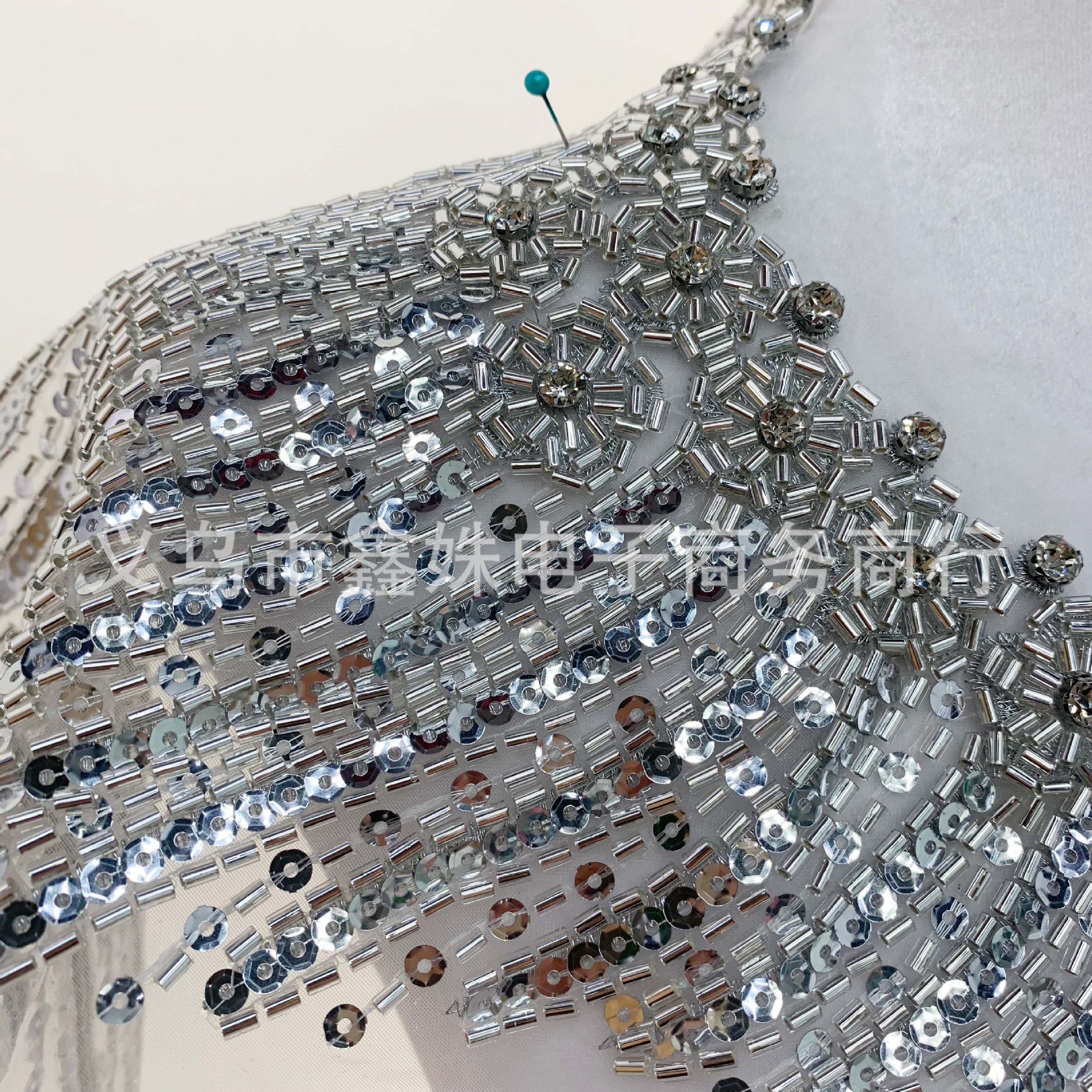 Exquisitely crafted high-quality silver round-neck beaded applique DIY clothing accessories pic 3
