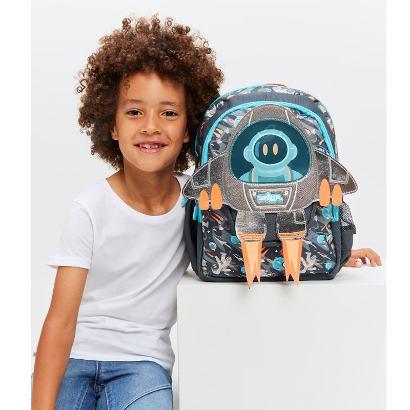 في أستراليا، حقيبة أطفال متوسطة الحجم من طراز Smiggle متوسطة، للتسلية في الهواء الطلق pic 6