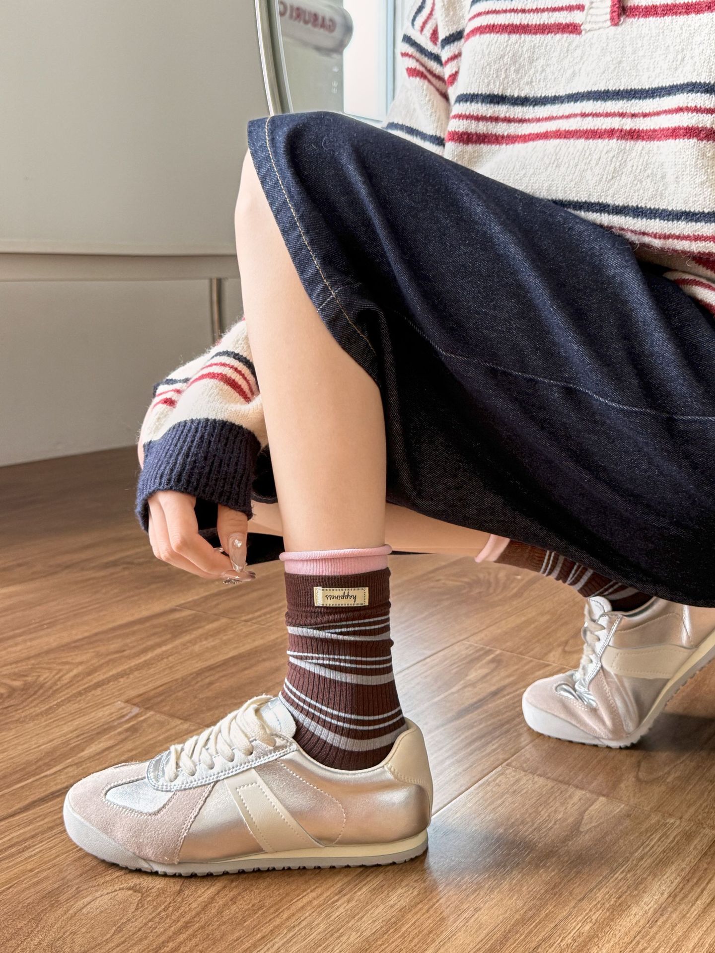 袜子女秋冬撞色布标彩色条纹卷边潮流堆堆袜春秋百搭纯棉中筒袜详情17