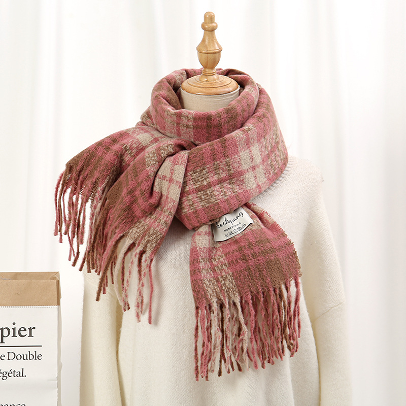 新款直播爆款甜美百搭粉色格子软糯学生格子围巾冬季保暖流苏披肩详情4