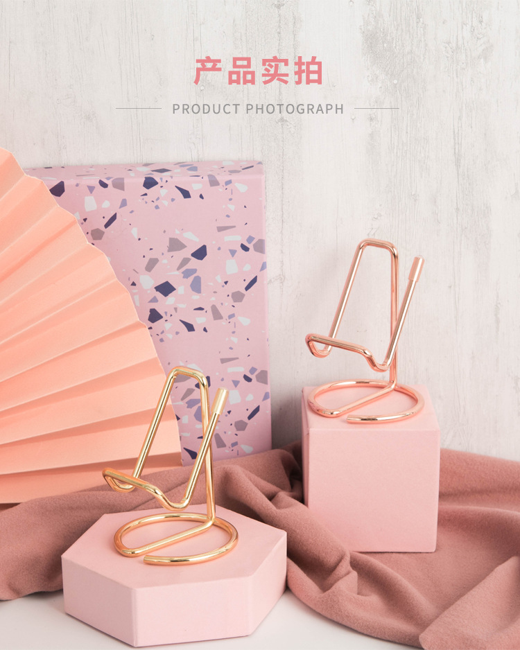 跨境亚马逊热销简约铁艺手机平板支架金属创意桌面懒人追剧手机座详情8